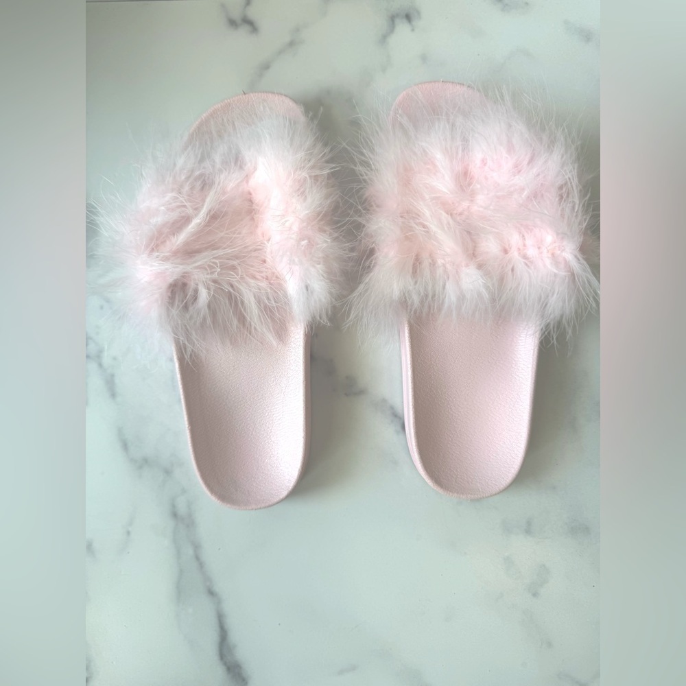 PrettyLittleThing Pink Faux Feather Slide Sandals | EU 39 (Fits US 8) | NIB